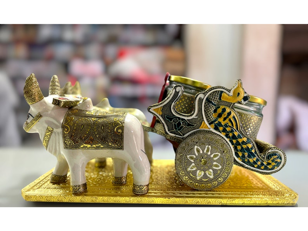 Meenakari Wooden Bullock Cart (Balad Gadu/Bell Gadi) With Double Bull And 2 Pcs Glass Jar